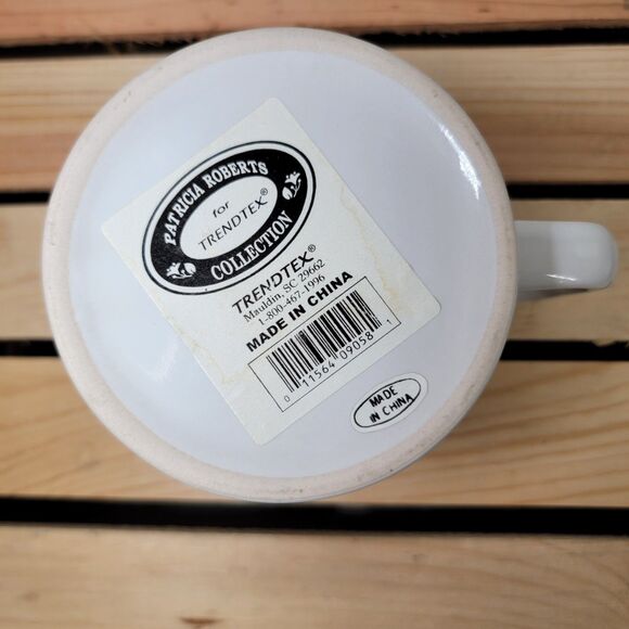 Large Ceramic Coffee Mug "Yorkshire Terrier" Patricia Roberts Collection - Picture 6 of 7